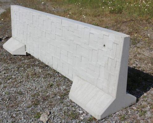 Barrière KLOSTAB avec béton architectonique. La sécurité esthétique
