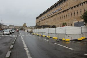 Barrières de sécurité pour la mairie de Saint Malo en Bretagne